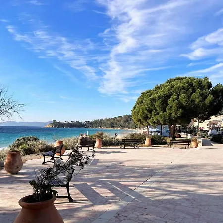 2 Pièces Avec Vue Mer, à Cavalière - Fr-1-251-434 Appartement Le Lavandou